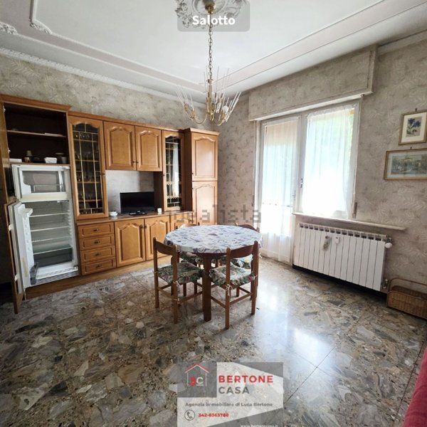 appartamento in vendita ad Altare