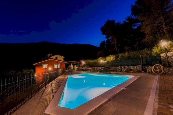 appartamento in vendita ad Andora in zona Conna