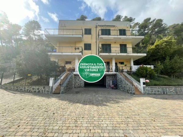 appartamento in vendita ad Andora
