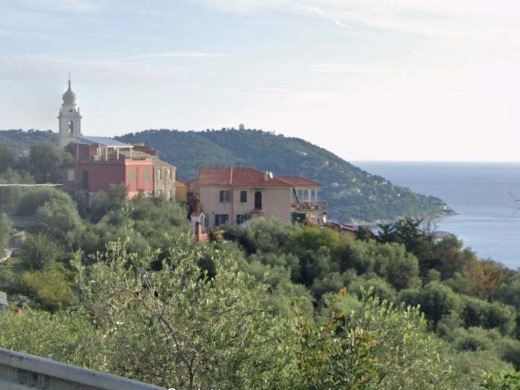 casa indipendente in vendita ad Andora in zona Rollo