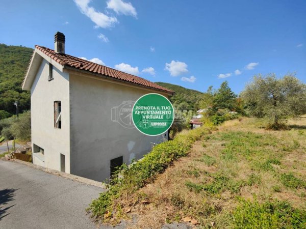 casa indipendente in vendita ad Andora in zona San Bartolomeo