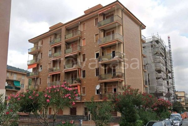 appartamento in vendita ad Andora