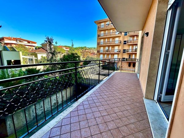 appartamento in vendita ad Andora