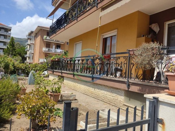 appartamento in vendita ad Andora
