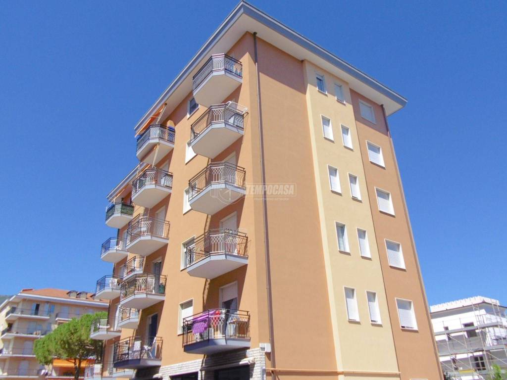 appartamento in vendita ad Andora