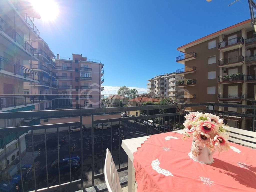 appartamento in vendita ad Andora