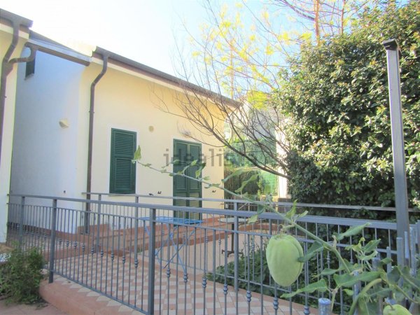 casa indipendente in vendita ad Andora