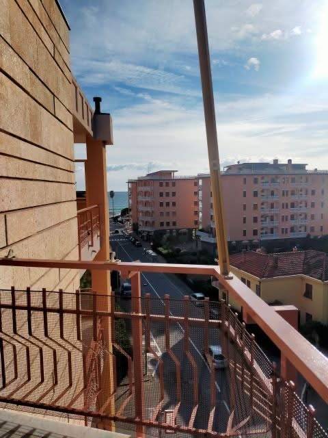 appartamento in vendita ad Andora
