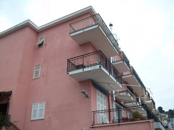 appartamento in vendita ad Andora