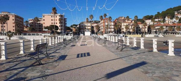 appartamento in vendita ad Andora