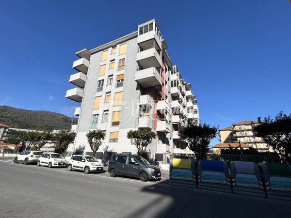 appartamento in vendita ad Andora