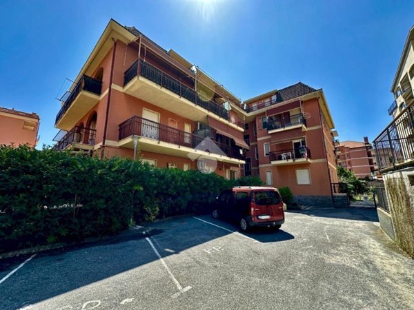 appartamento in vendita ad Andora
