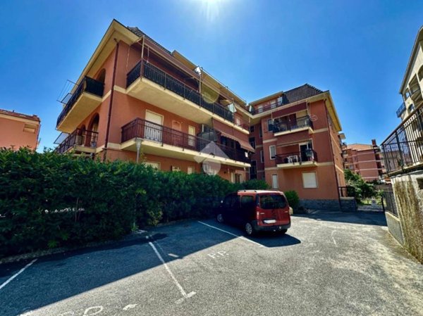 appartamento in vendita ad Andora