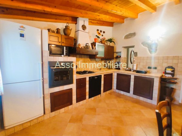 appartamento in vendita ad Andora in zona San Bartolomeo