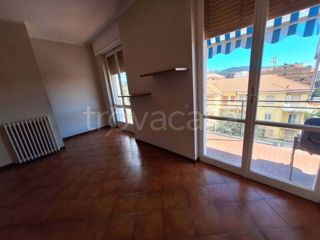 appartamento in vendita ad Andora