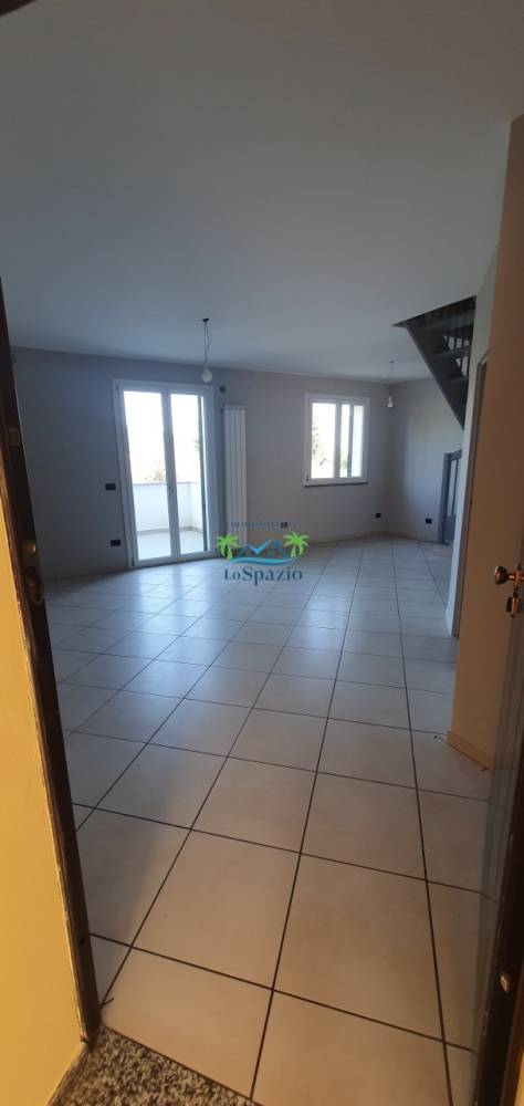 appartamento in vendita ad Andora in zona Conna
