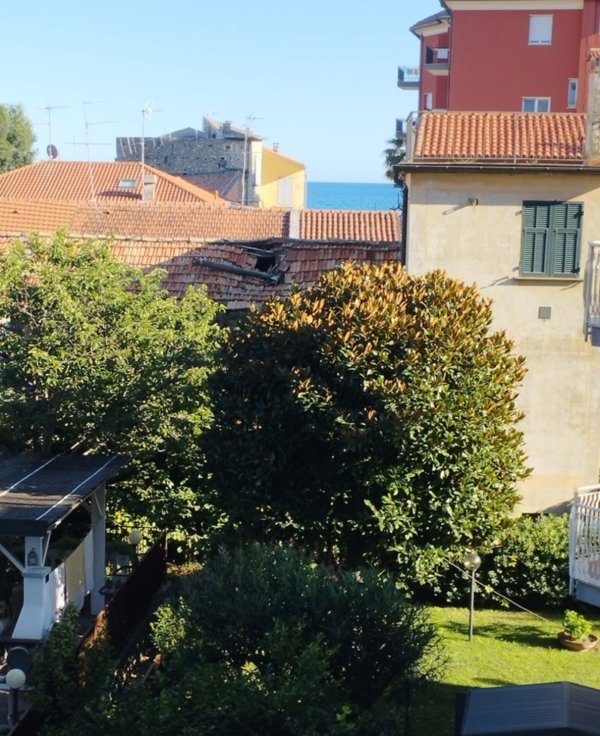 appartamento in vendita ad Andora