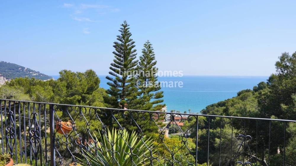casa indipendente in vendita ad Andora