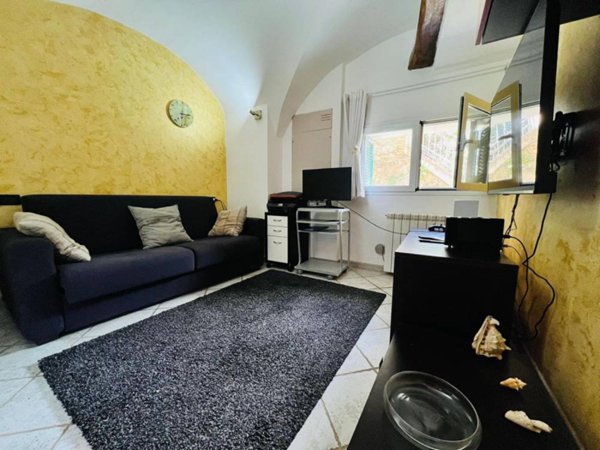 appartamento in vendita ad Andora