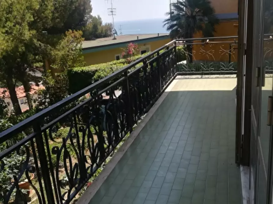 appartamento in vendita ad Andora in zona Rollo