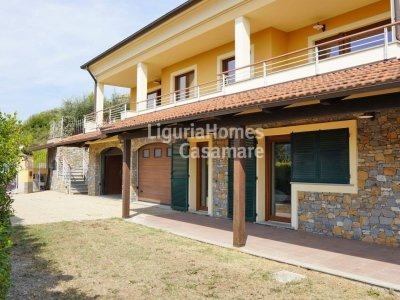 casa indipendente in vendita ad Andora