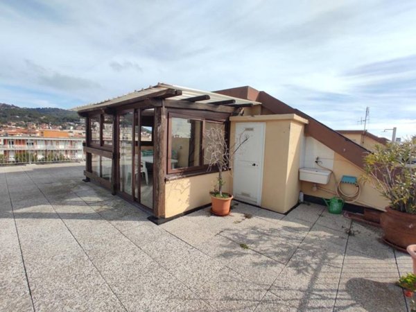 appartamento in vendita ad Andora