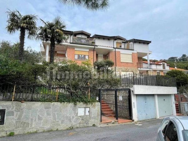 appartamento in vendita ad Andora