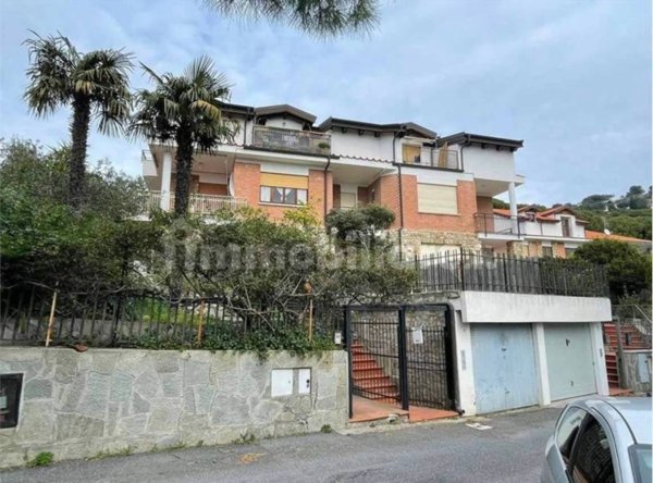 appartamento in vendita ad Andora