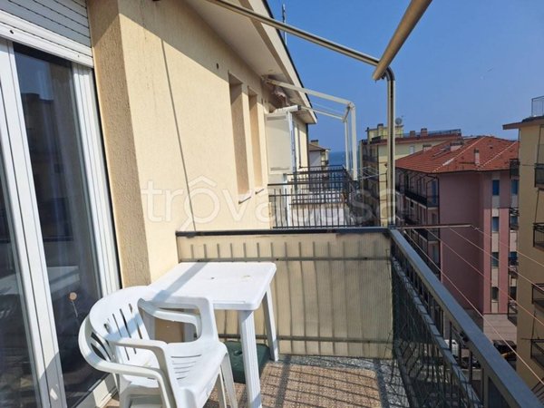 appartamento in vendita ad Andora