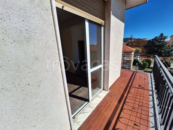 appartamento in vendita ad Andora