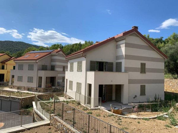 appartamento in vendita ad Andora