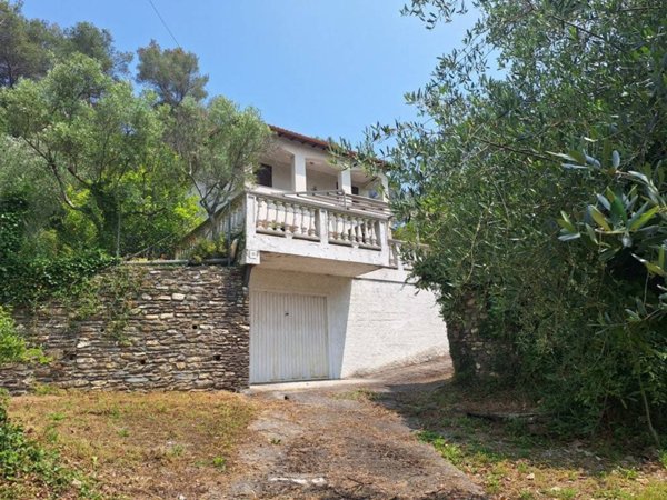 casa indipendente in vendita ad Andora in zona San Bartolomeo