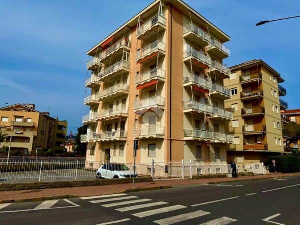 appartamento in vendita ad Andora
