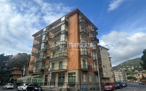 appartamento in vendita ad Andora