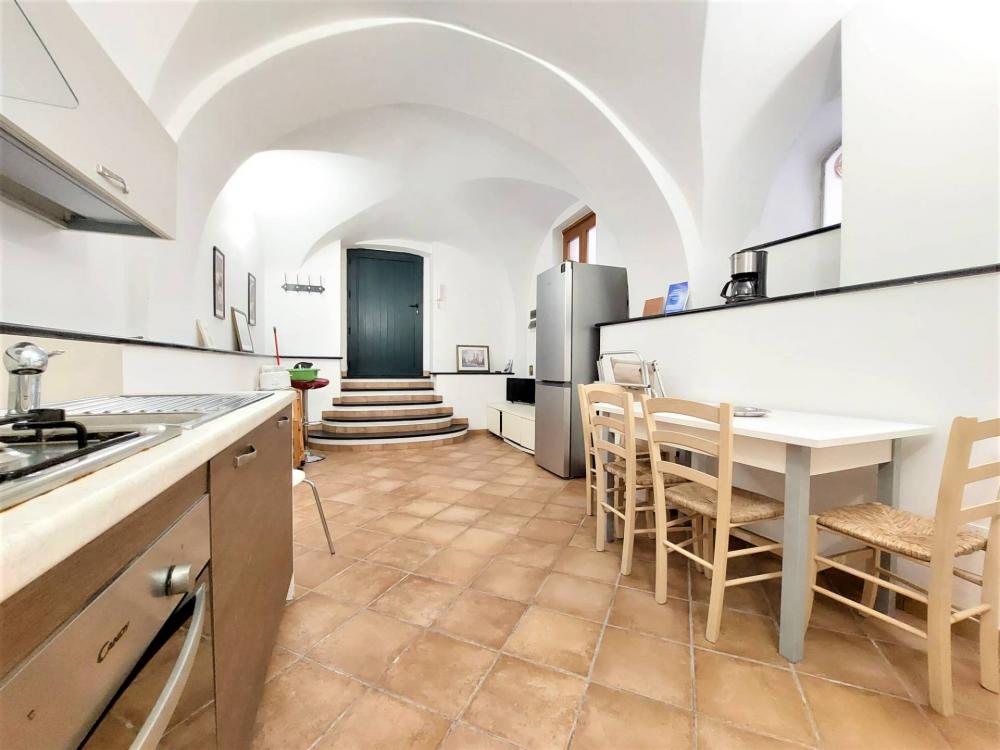 appartamento in vendita ad Andora