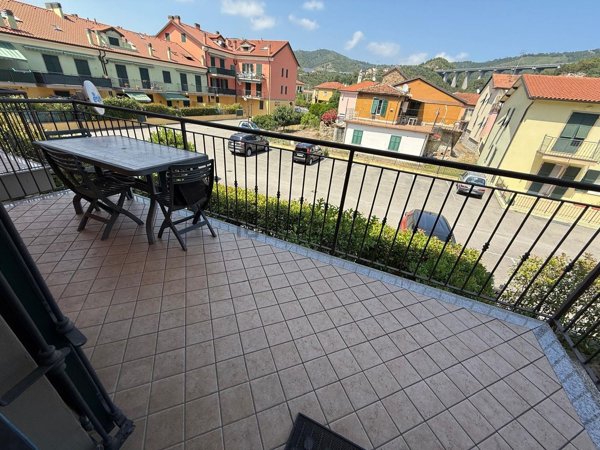 appartamento in vendita ad Andora in zona Molino