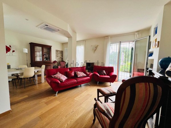 casa indipendente in vendita ad Andora