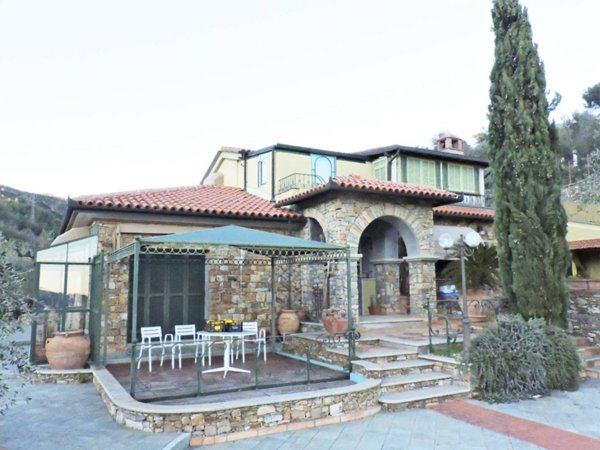 casa indipendente in vendita ad Andora in zona San Bartolomeo