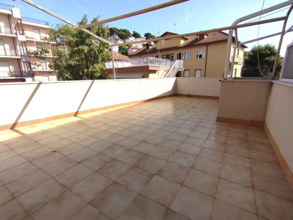 appartamento in vendita ad Andora