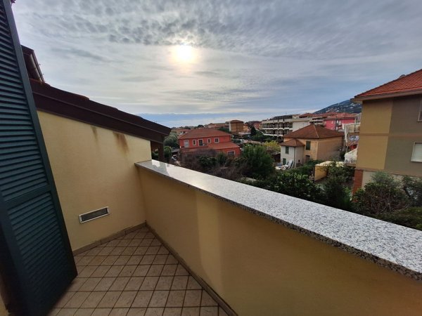 appartamento in vendita ad Andora