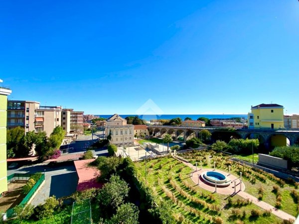 appartamento in vendita ad Andora