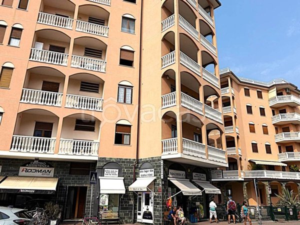 appartamento in vendita ad Andora