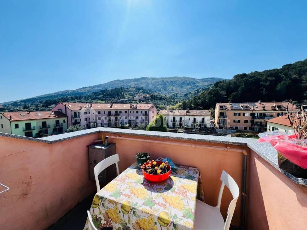 appartamento in vendita ad Andora in zona Molino