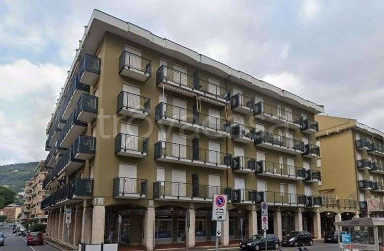 appartamento in vendita ad Andora