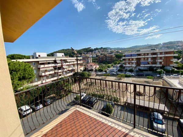 appartamento in vendita ad Andora