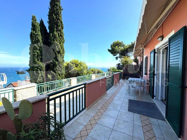 appartamento in vendita ad Andora