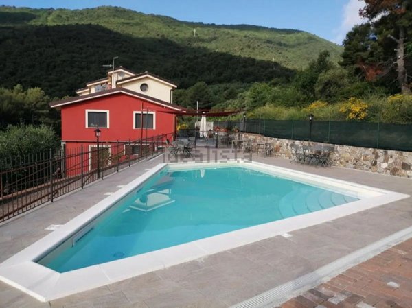 appartamento in vendita ad Andora in zona Conna
