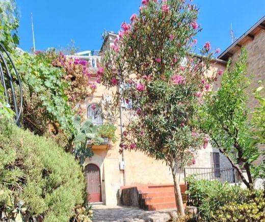 appartamento in vendita ad Andora