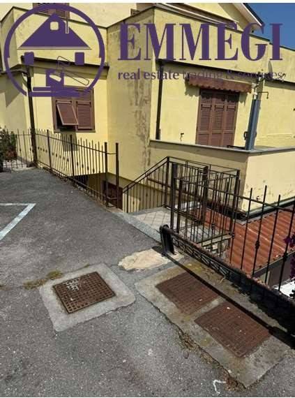 appartamento in vendita ad Andora in zona Rollo