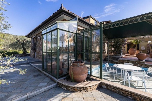 casa indipendente in vendita ad Andora in zona San Bartolomeo